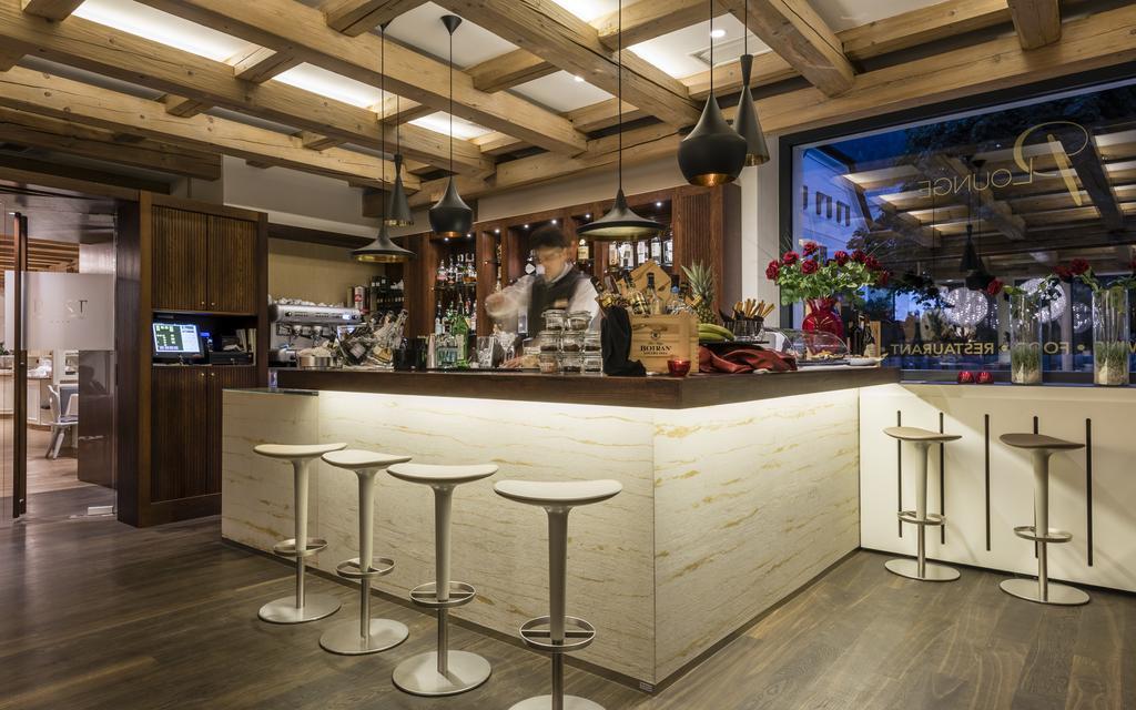 Post - Tradition & Lifestyle Adults Only 4*