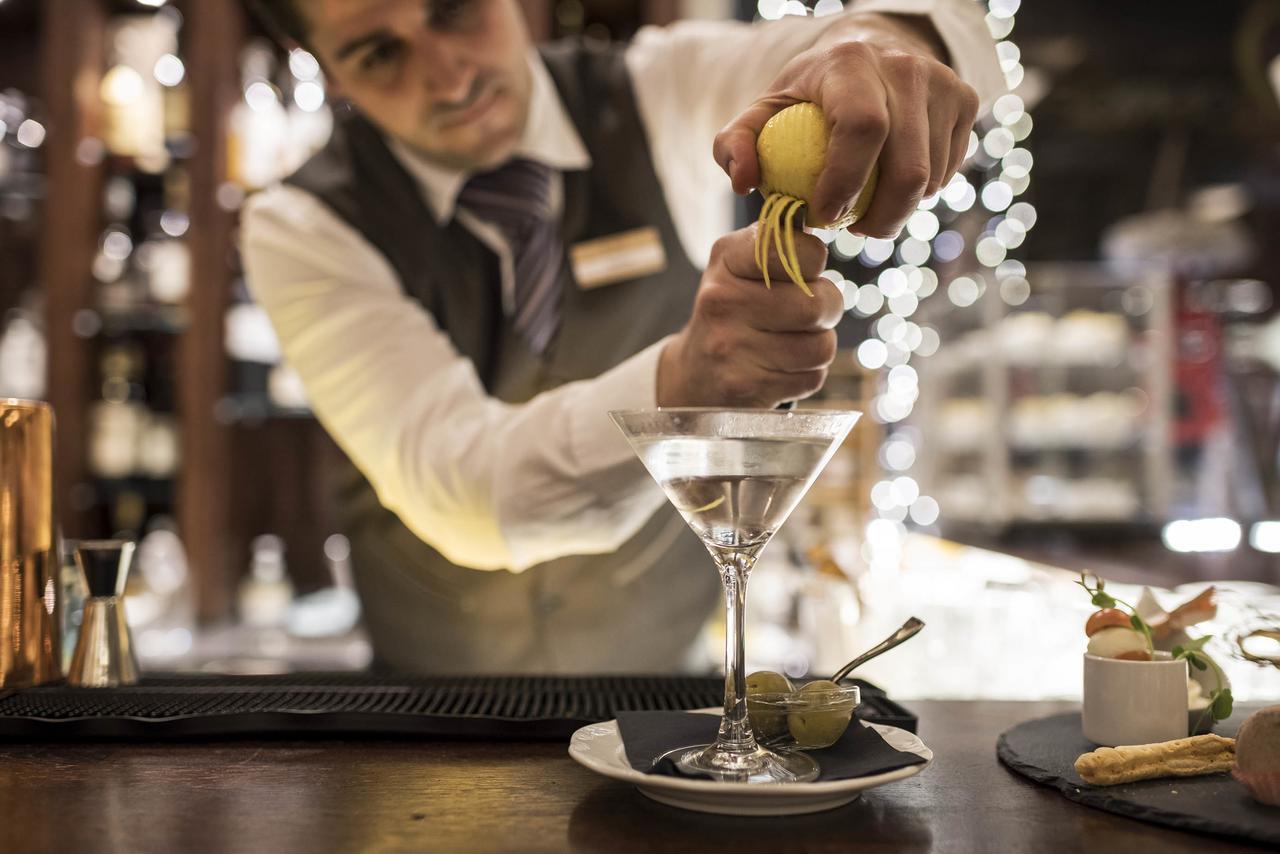 Post - Tradition & Lifestyle Adults Only 4*